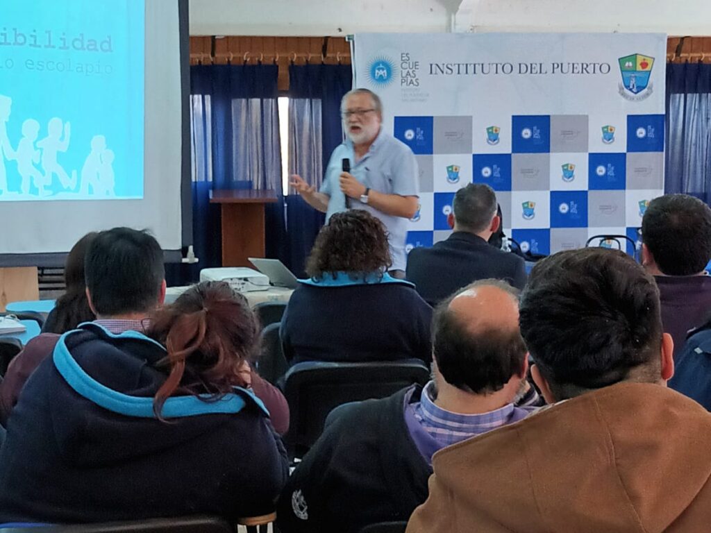 WhatsApp Image 2025-10-03 at 09.27.43